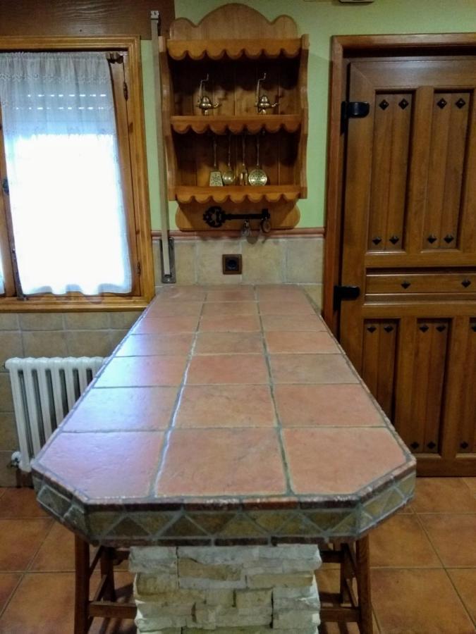 Barajas de GredosTinao De Gredos别墅 外观 照片